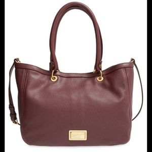 $498 MARC BY MARC JACOBS 'Large Take Your‎ Marc' Leather Tote Bag